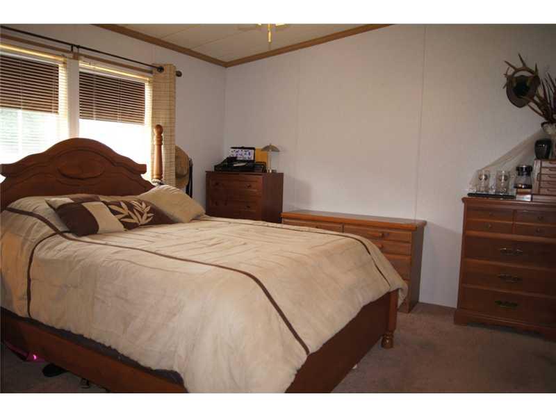 816 North 4th Street Apollo, PA 15613 - Photo 8 of 23 Master Bedroom.