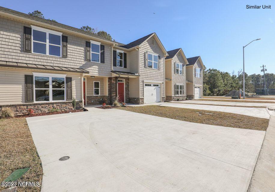 465 Sullivan Loop Road Midway Park, NC 28544 - Photo 3 of 29 20210513152949447812000000-o