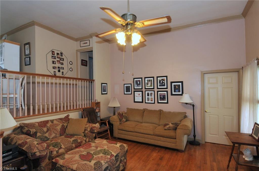 8056 Broad Street Rural Hall, NC 27045 - Photo 4 of 16