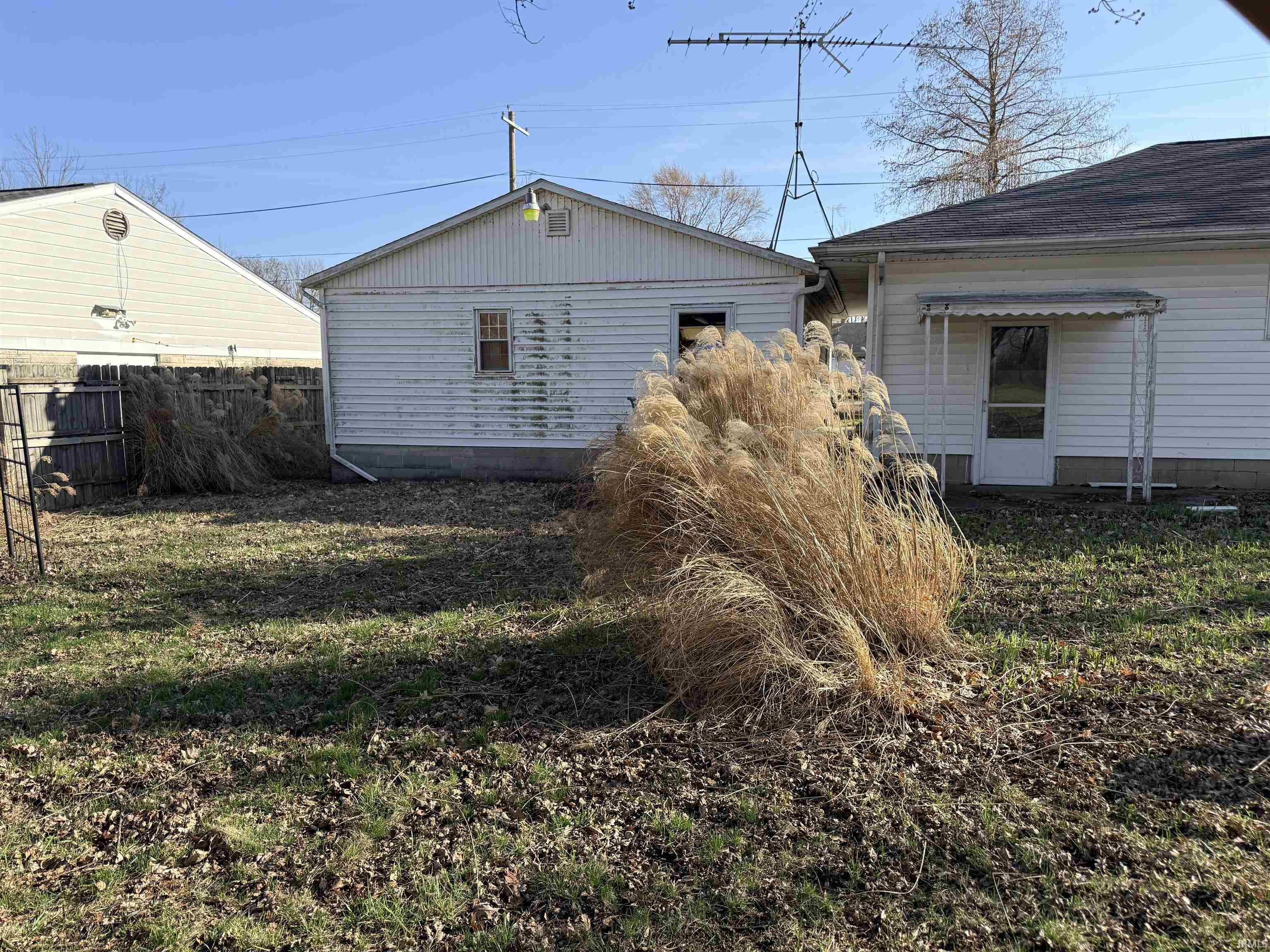 200 Mc Kinley Street Gaston, IN 47342 - Photo 8 of 23