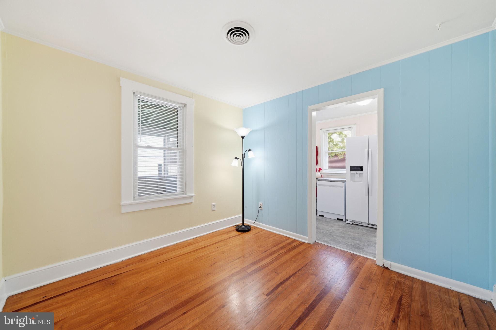 312 Vernon Street Colonial Beach, VA 22443 - Photo 23 of 45 an empty room with windows and closet