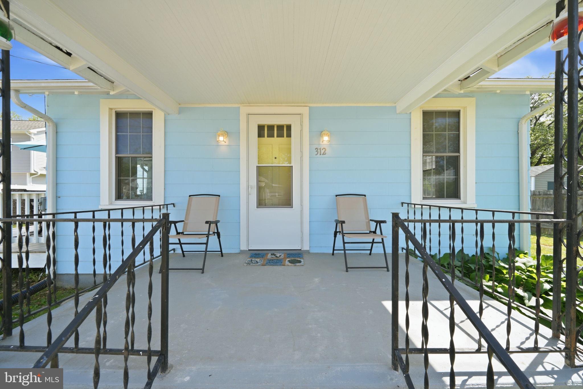 312 Vernon Street Colonial Beach, VA 22443 - Photo 8 of 45 a view of a balcony