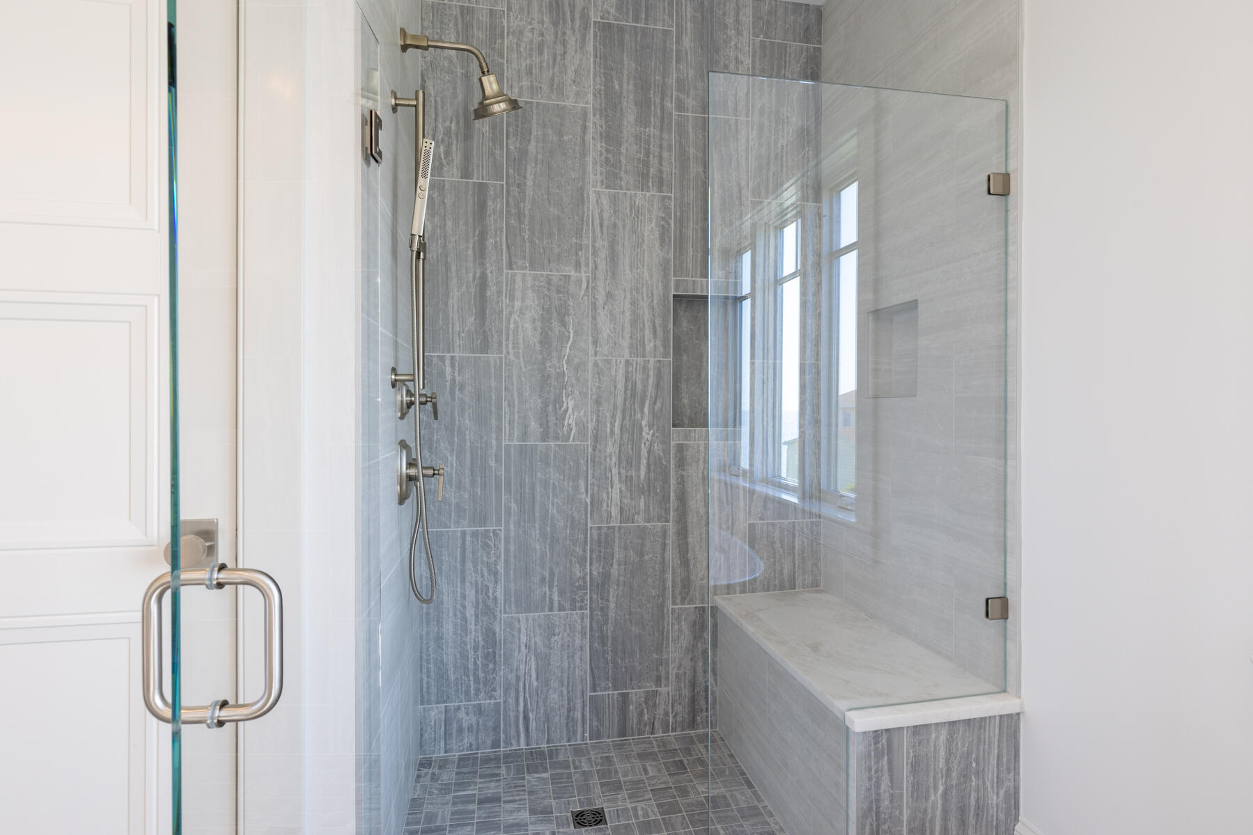 5 Nubble Point York, ME 03909 - Photo 43 of 74 Primary Shower