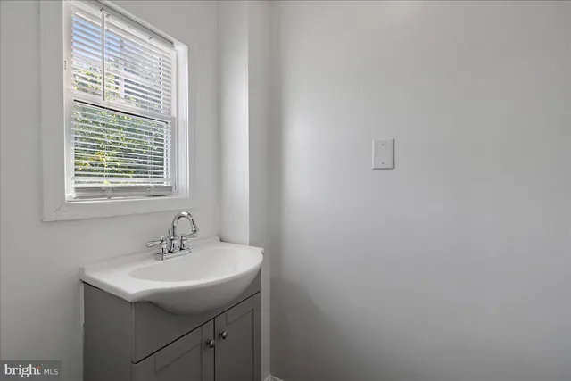 $95,000 | 509 Normandy Avenue, Baltimore, MD 21229