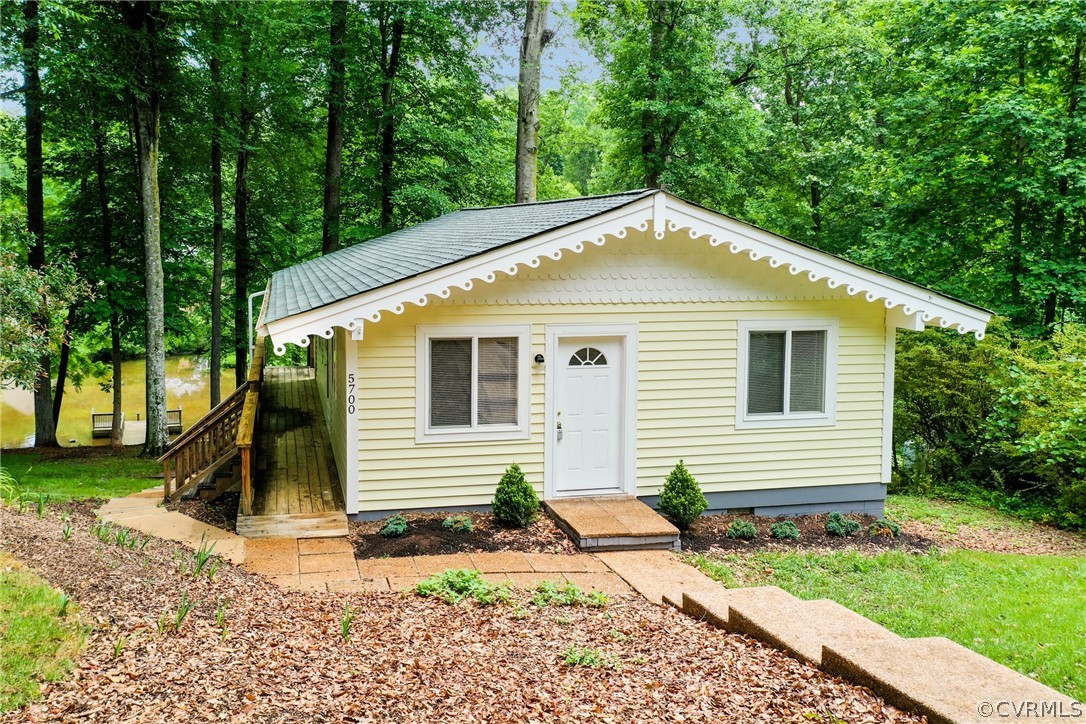 5700 Lakeview Road Quinton, VA 23141 - Photo 17 of 38 Gallery Image 17