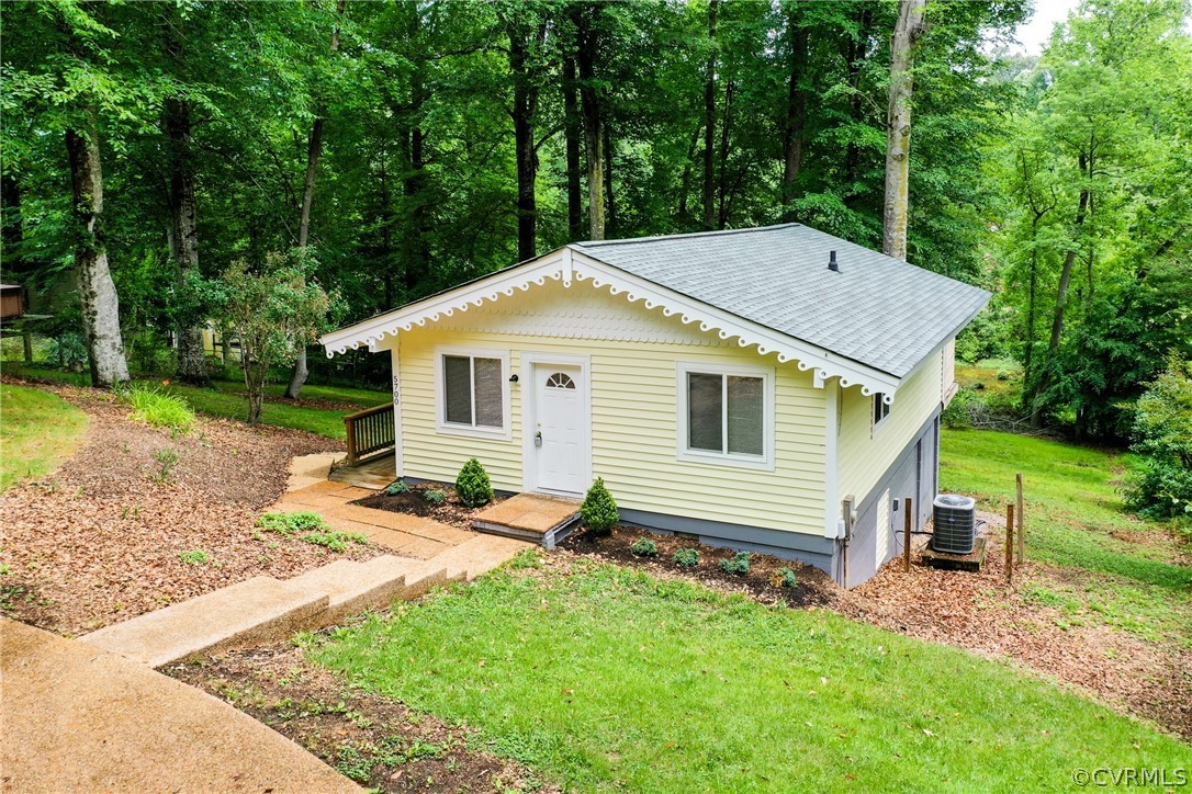 5700 Lakeview Road Quinton, VA 23141 - Photo 4 of 38 Gallery Image 4