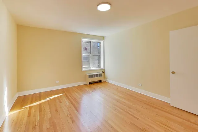 $169,000 | 2619 West Fitch Avenue, Unit 3C, Chicago, IL 60645