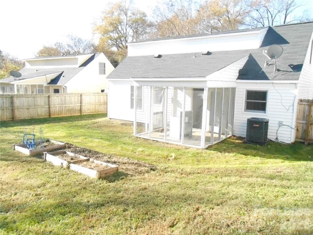 428 Beaty Street Davidson, NC 28036 - Photo 23 of 25