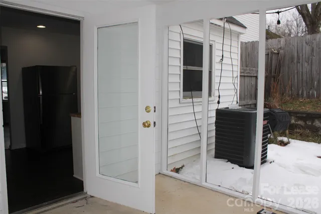 $1,700 | 428 Beaty Street, Davidson, NC 28036