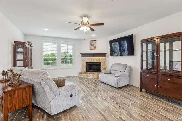 $479,900 | 2410 Black Jack Oak Road, Terrell, TX 75161