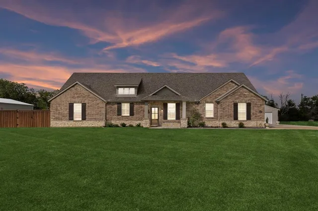 $479,900 | 2410 Black Jack Oak Road, Terrell, TX 75161