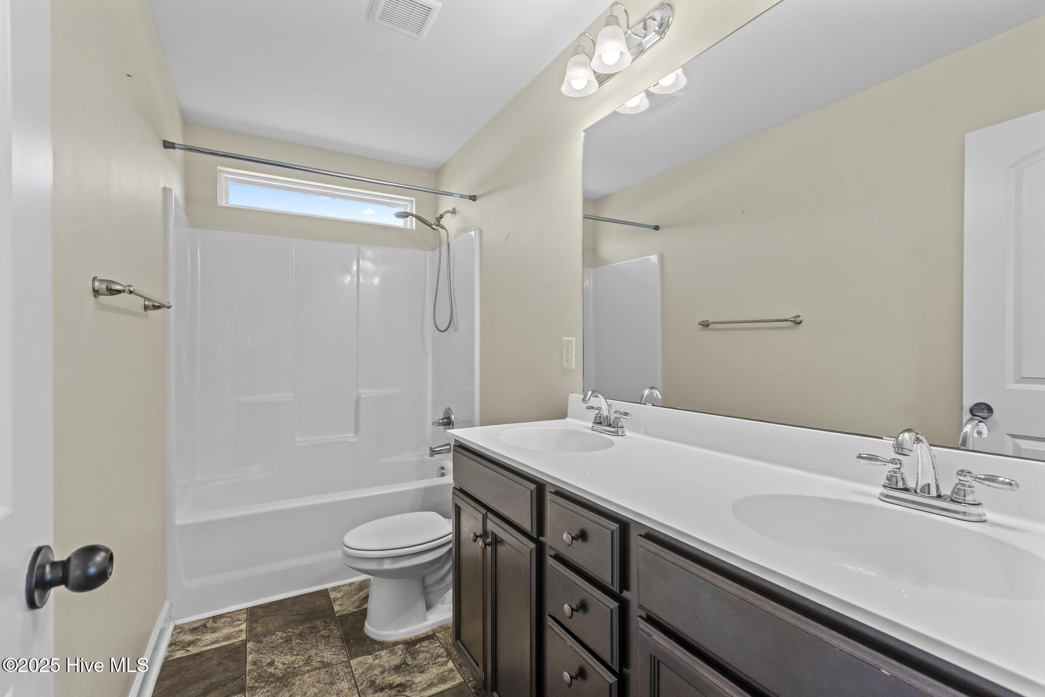 111 Barnhouse Road Jacksonville, NC 28546 - Photo 20 of 31 425A5808_1
