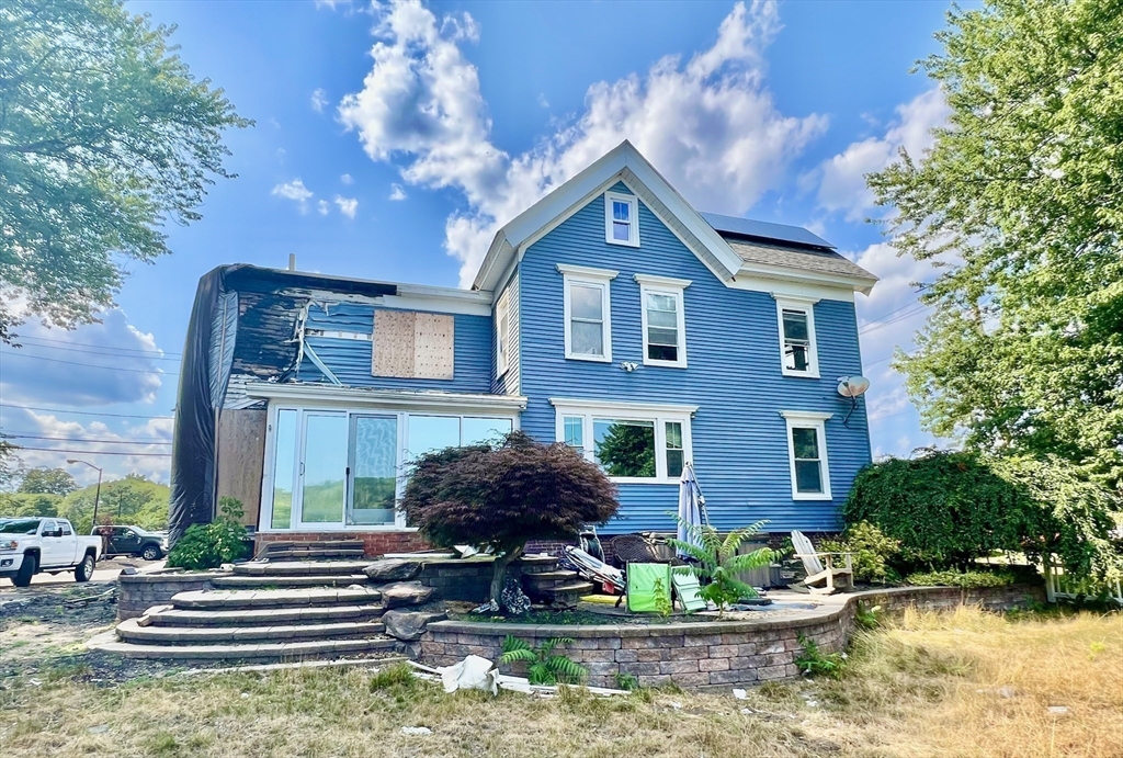 663 Riverside Avenue Haverhill, MA 01830 - Photo 4 of 42 Gallery Image 4