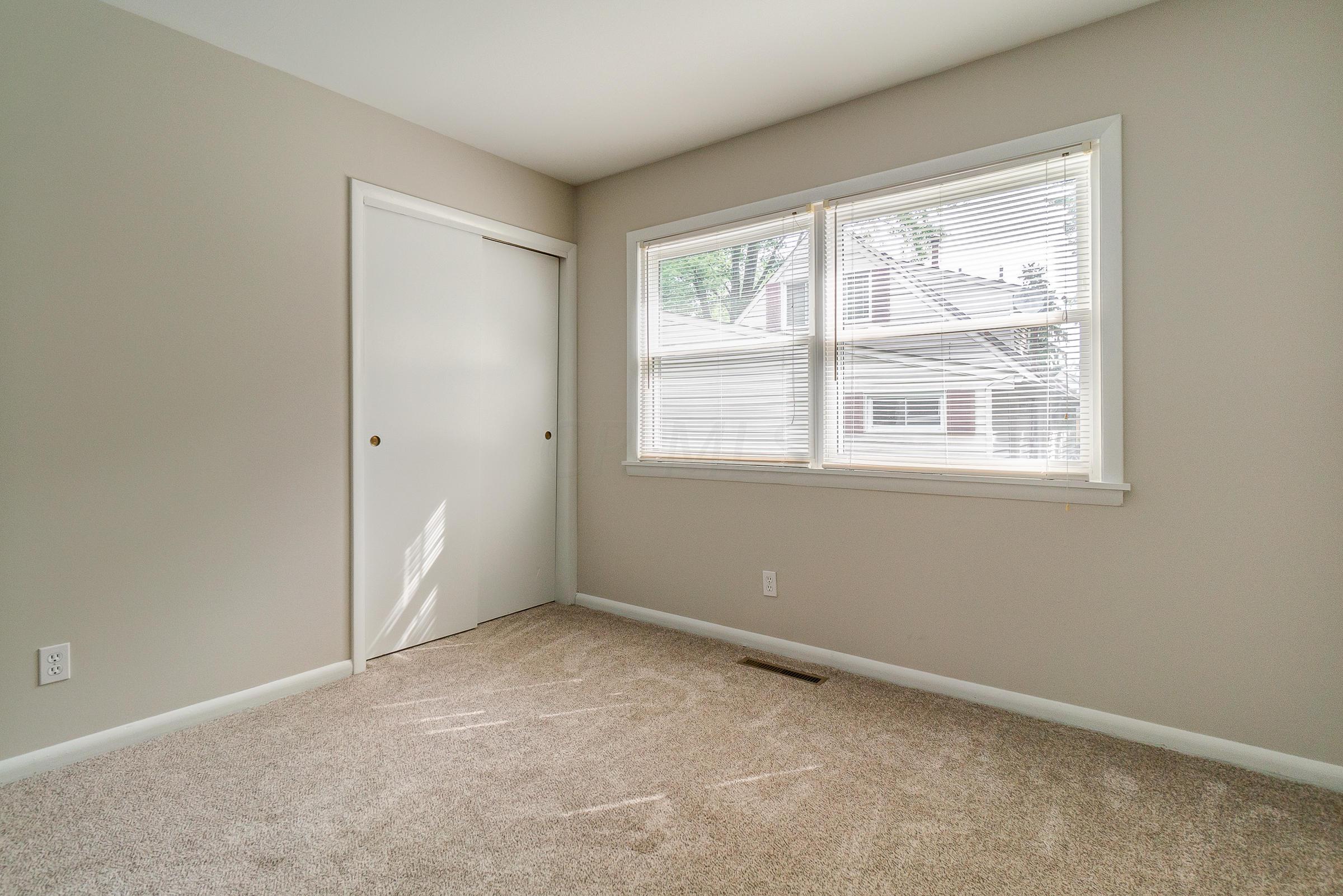 1077 Caniff Road Columbus, OH 43221 - Photo 23 of 30 Gallery Image 23