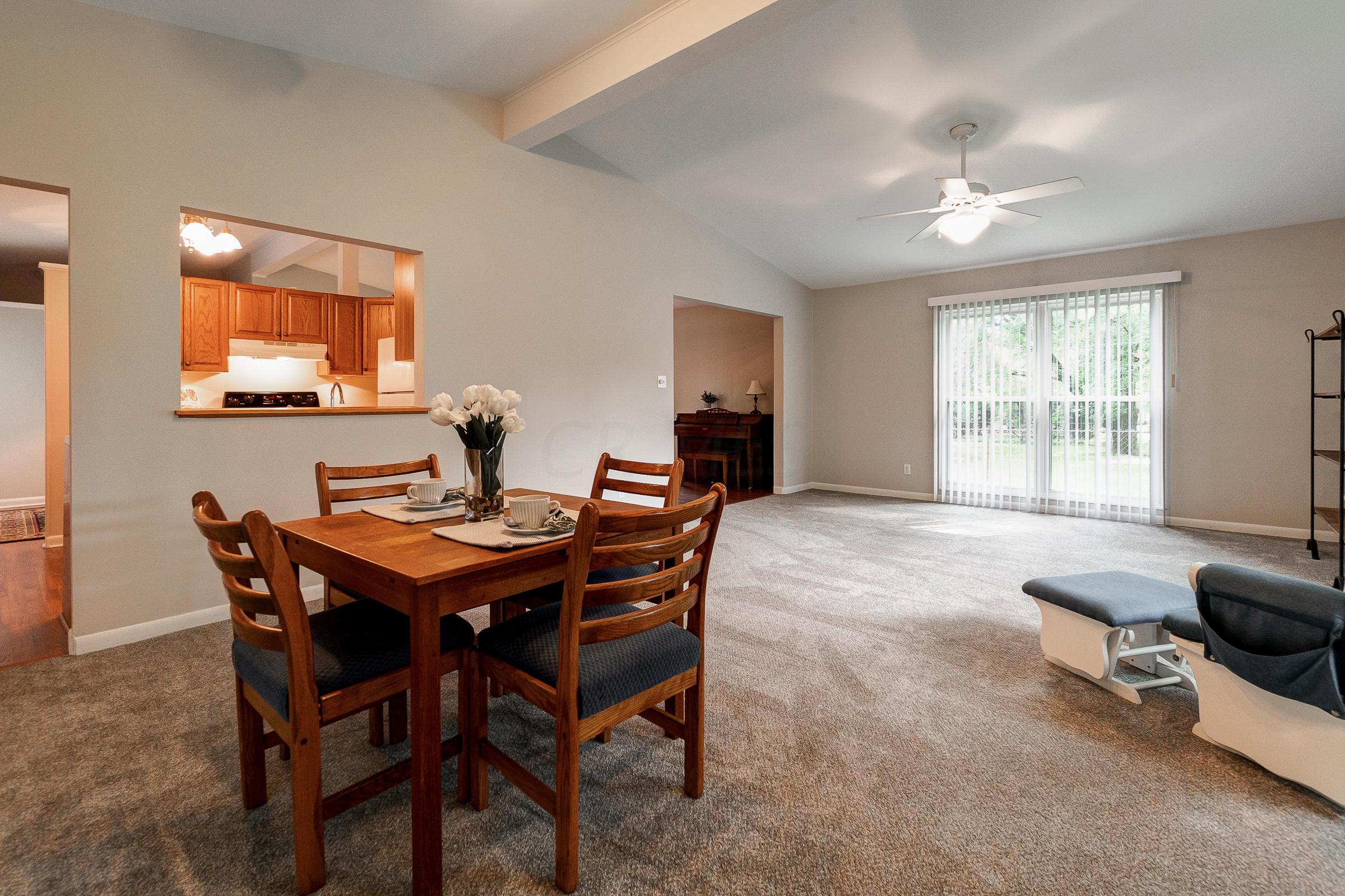 1077 Caniff Road Columbus, OH 43221 - Photo 5 of 30 Gallery Image 5