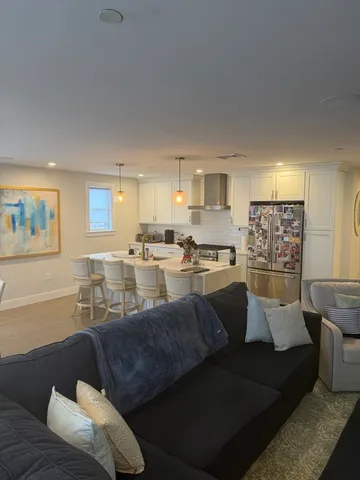 $3,400 | 7 Saco Street, Unit 5, Boston, MA 02122