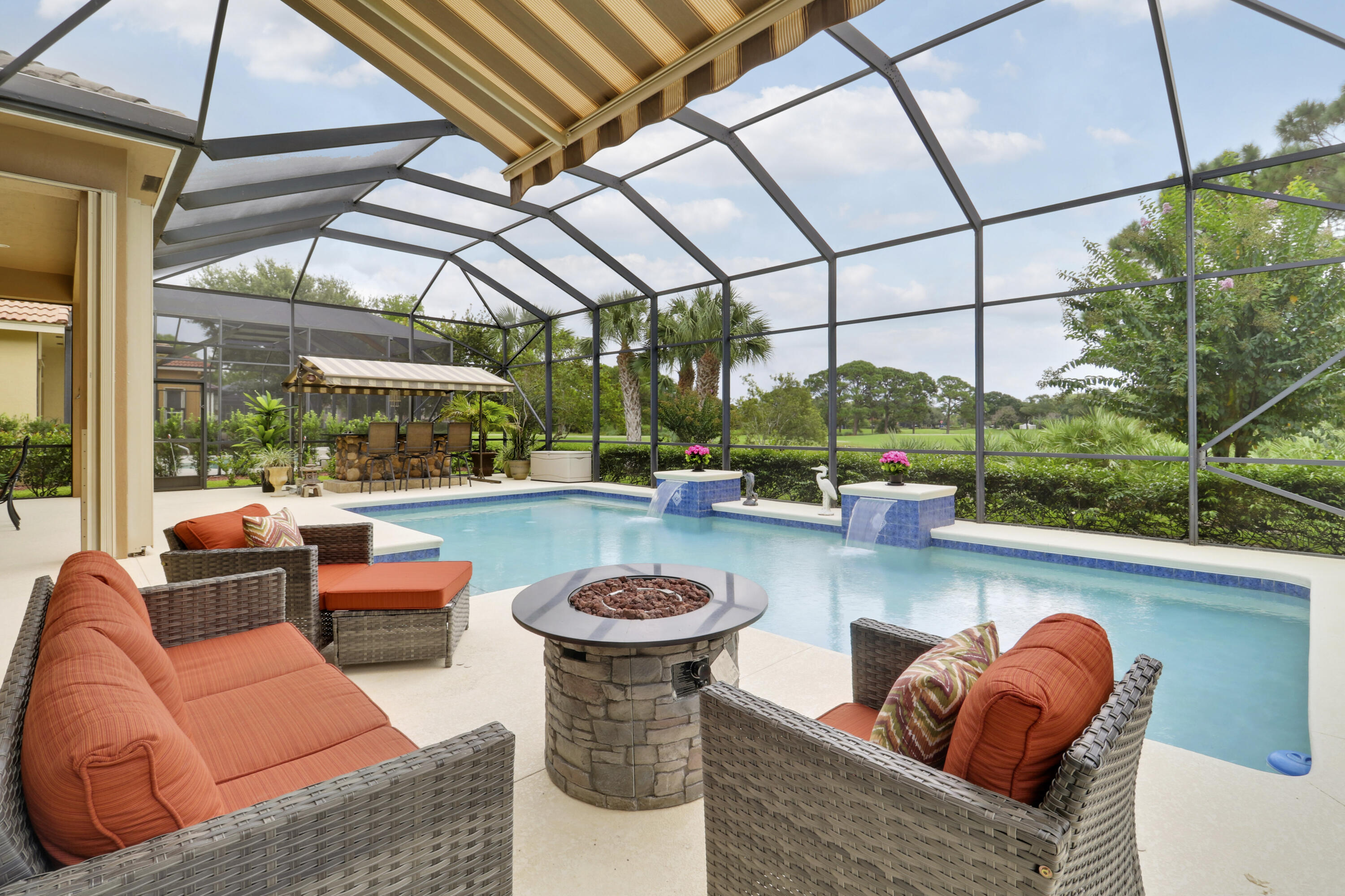 8618 Tompson Point Road Port St. Lucie, FL 34986 - Photo 5 of 76 Screened Pool