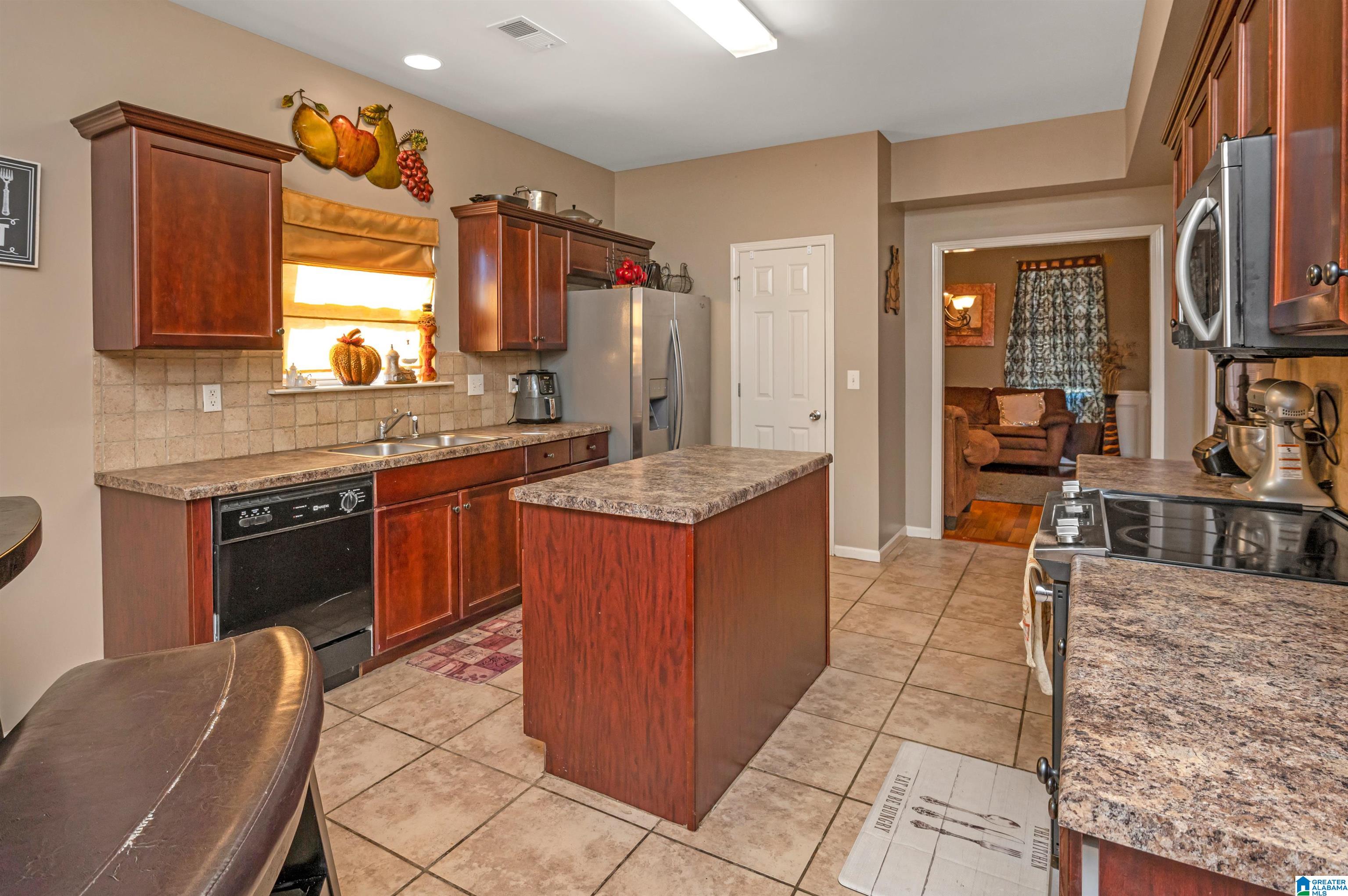 1016 Seminole Place Calera, AL 35040 - Photo 18 of 43