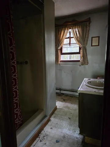 $290,000 | 91 Chalk Pond Road, Newbury, NH 03255