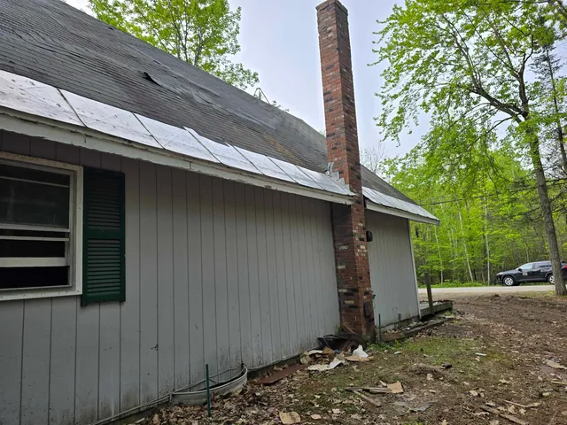 $290,000 | 91 Chalk Pond Road, Newbury, NH 03255