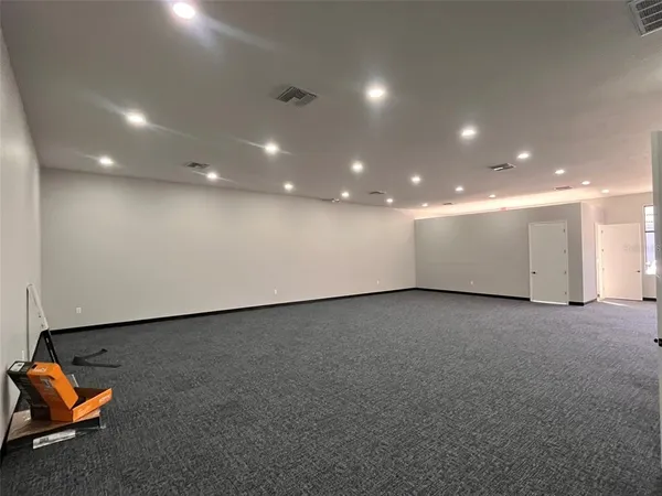 $3,921 | 2019 21st Street Northwest, Winter Haven, FL 33881