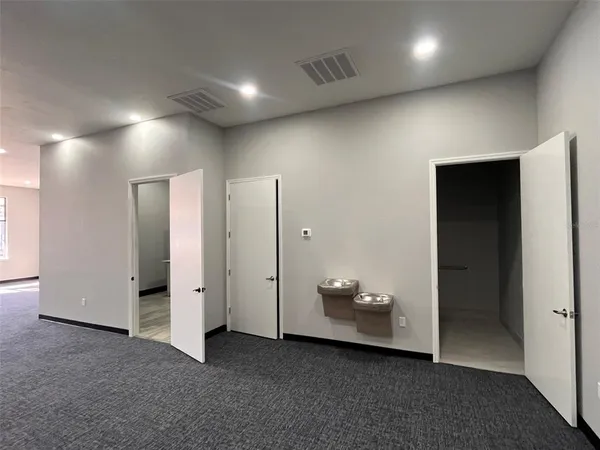 $3,921 | 2019 21st Street Northwest, Winter Haven, FL 33881