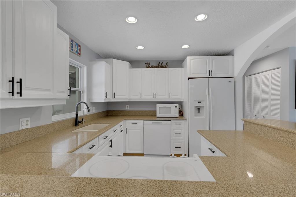 640 27th Street Southwest Naples, FL 34117 - Photo 15 of 46 Gallery Image 15