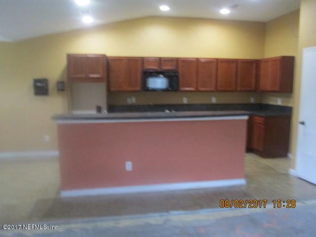 3810 Robena Road Jacksonville, FL 32218 - Photo 4 of 14 IMG_8721 (640x480)