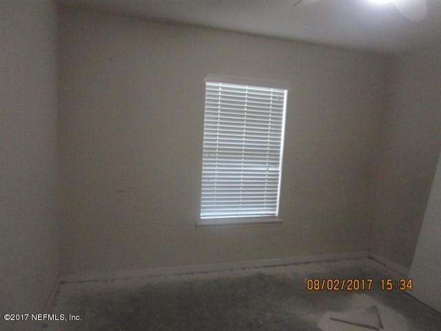 3810 Robena Road Jacksonville, FL 32218 - Photo 10 of 14 IMG_8788 (640x480)