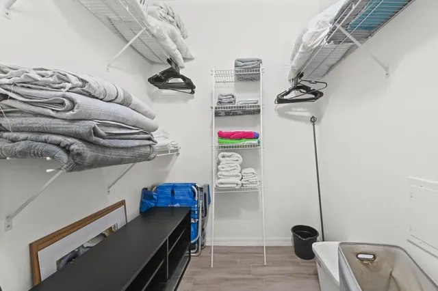 $215,000 | 804 East Windward Way, Unit 122, Lantana, FL 33462