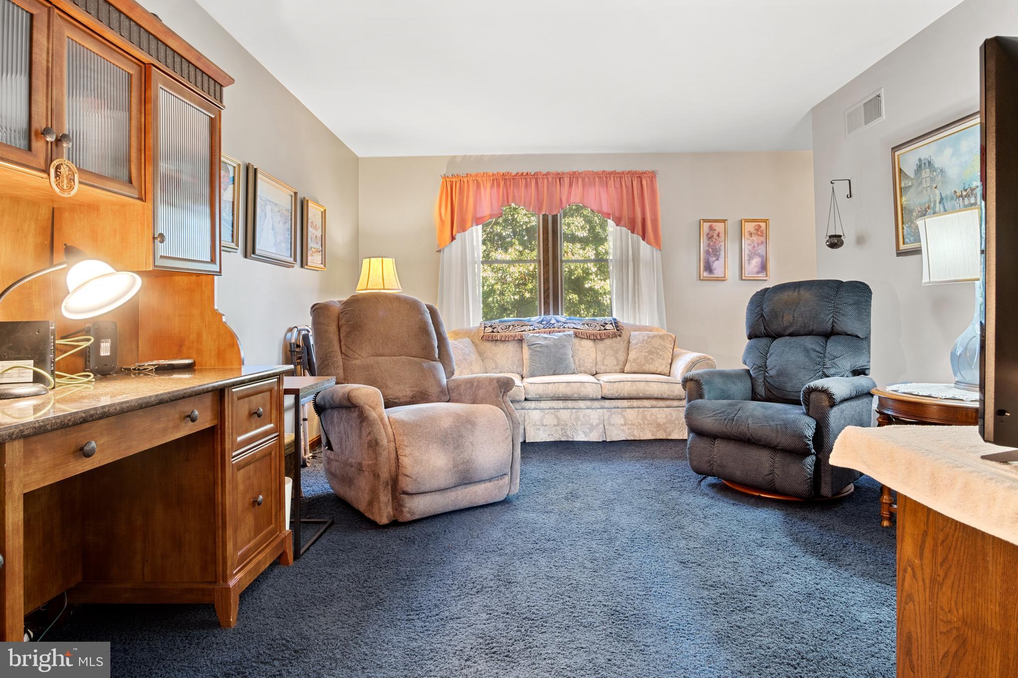 308 Fairview Street Carlisle, PA 17015 - Photo 5 of 24 Gallery Image 5