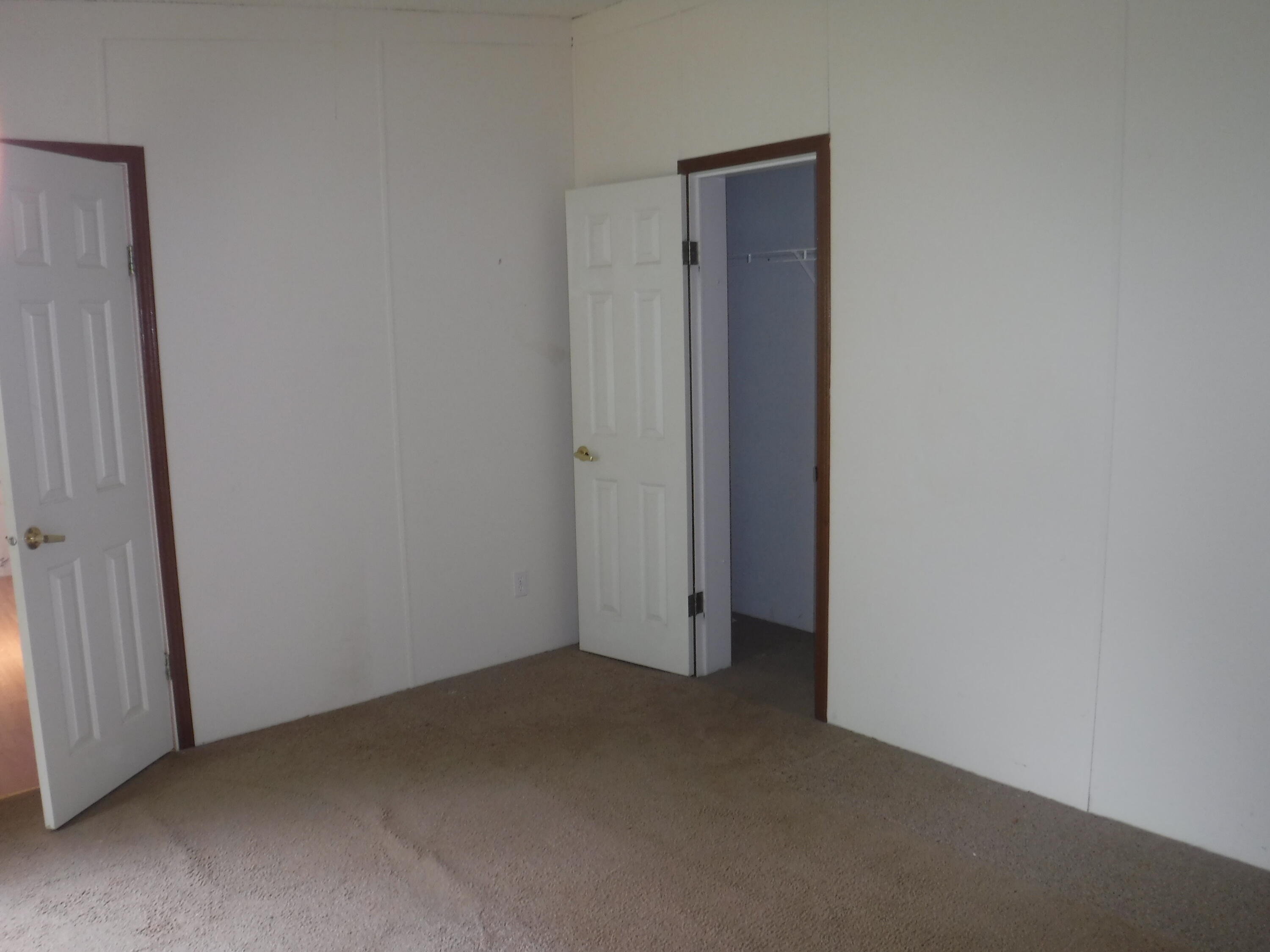1130 Veteran Road Vinton, VA 24179 - Photo 14 of 18 bedroom 3