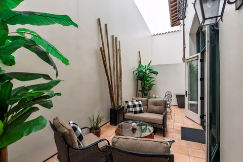 $1,559,000 | 18 West Victoria Street, Unit 110, Santa Barbara, CA 93101