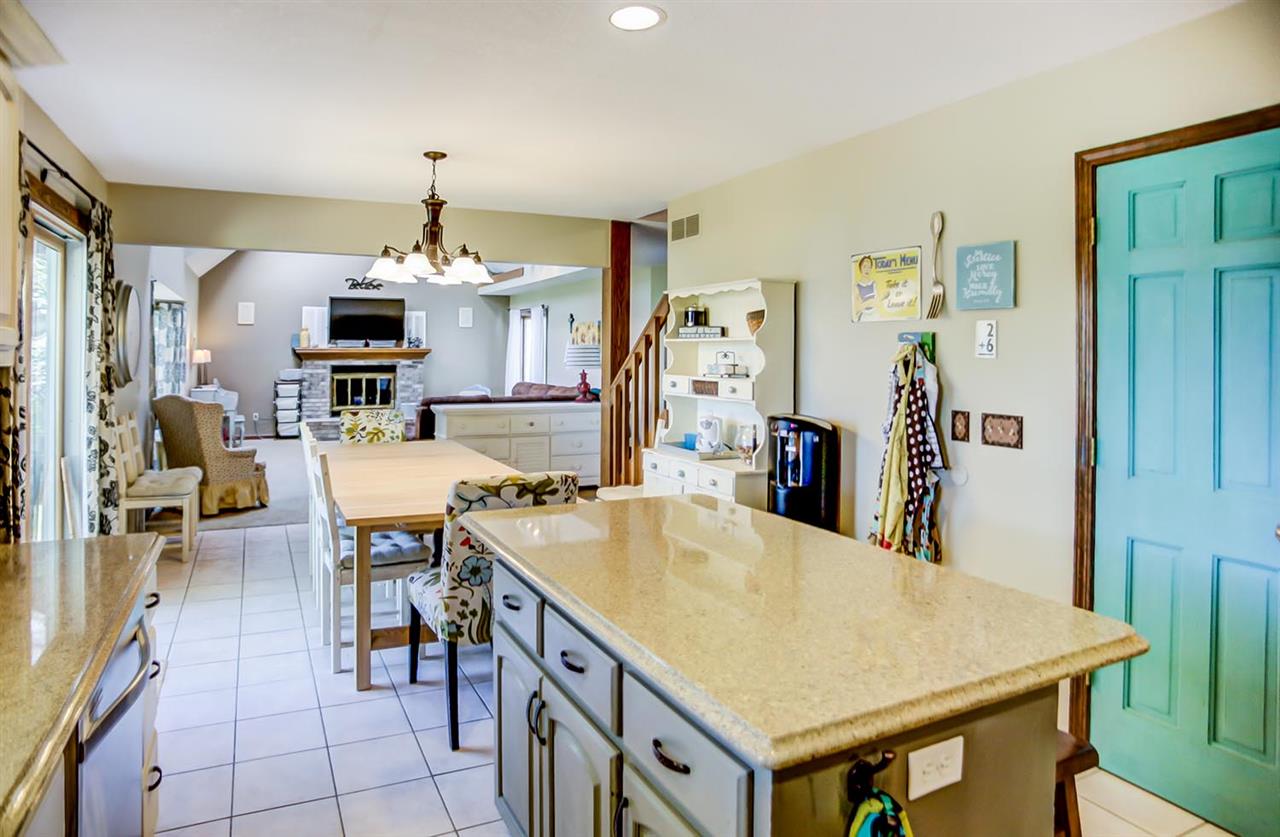 10629 Springtide Way Fort Wayne, IN 46845 - Photo 12 of 36 Gallery Image 12