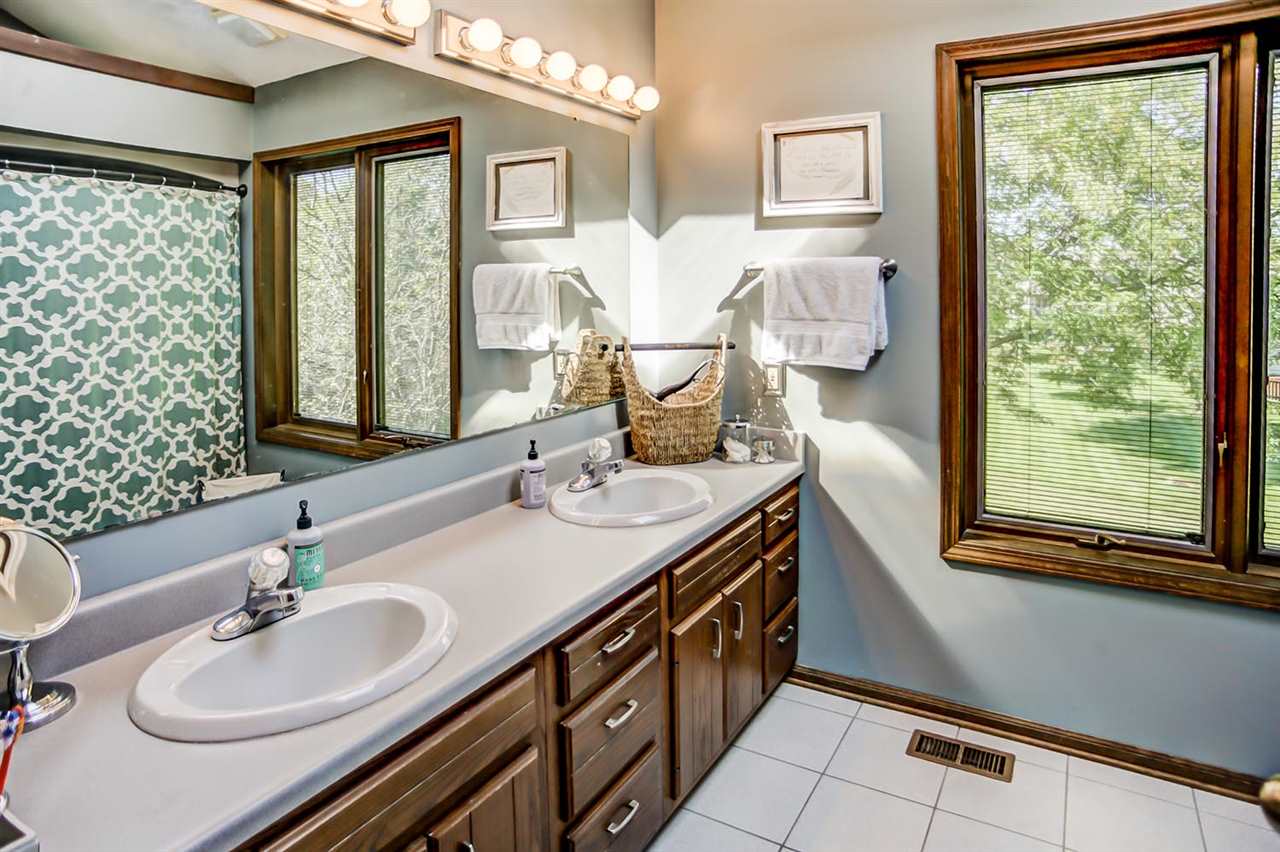10629 Springtide Way Fort Wayne, IN 46845 - Photo 22 of 36 Gallery Image 22