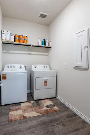 $3,200 | 8125 Danny Scarth Lane, Fort Worth, TX 76120