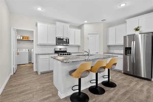 $3,200 | 8125 Danny Scarth Lane, Fort Worth, TX 76120