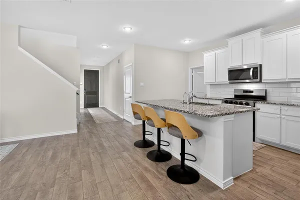 $3,200 | 8125 Danny Scarth Lane, Fort Worth, TX 76120