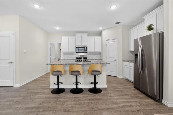 $3,200 | 8125 Danny Scarth Lane, Fort Worth, TX 76120