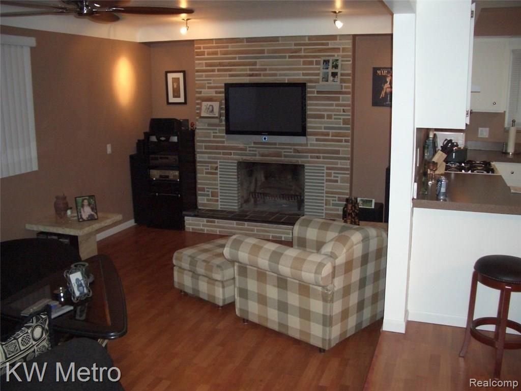 4816 Toepfer Road Warren, MI 48091 - Photo 4 of 5