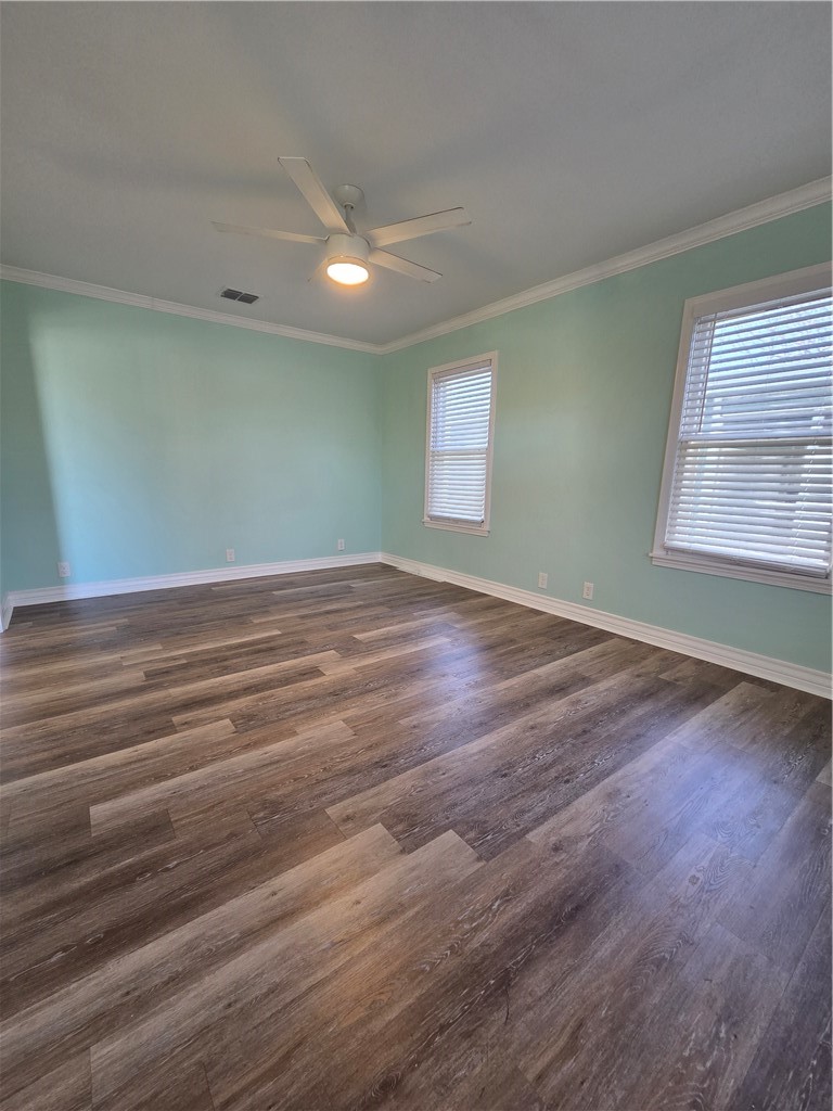 729 Anderson Street Corpus Christi, TX 78411 - Photo 2 of 11