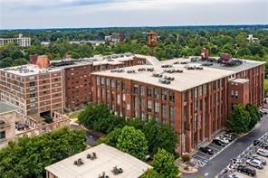 170 Boulevard Southeast, Unit E404 Atlanta, GA 30312 - Photo 36 of 42 a view of a balcony with a garden