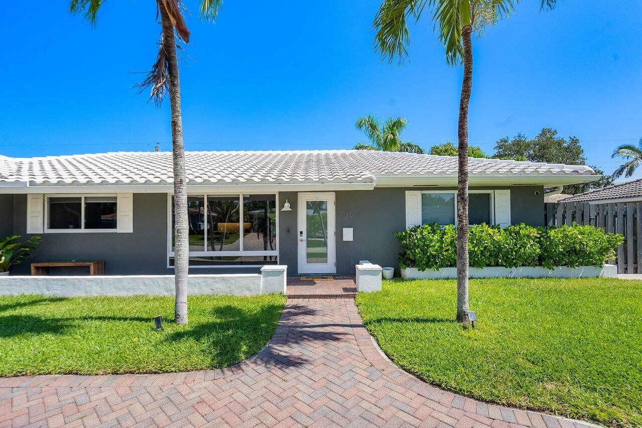 1351 Southwest 8th Street Boca Raton, FL 33486 - Photo 4 of 51 1351 SW 8th St