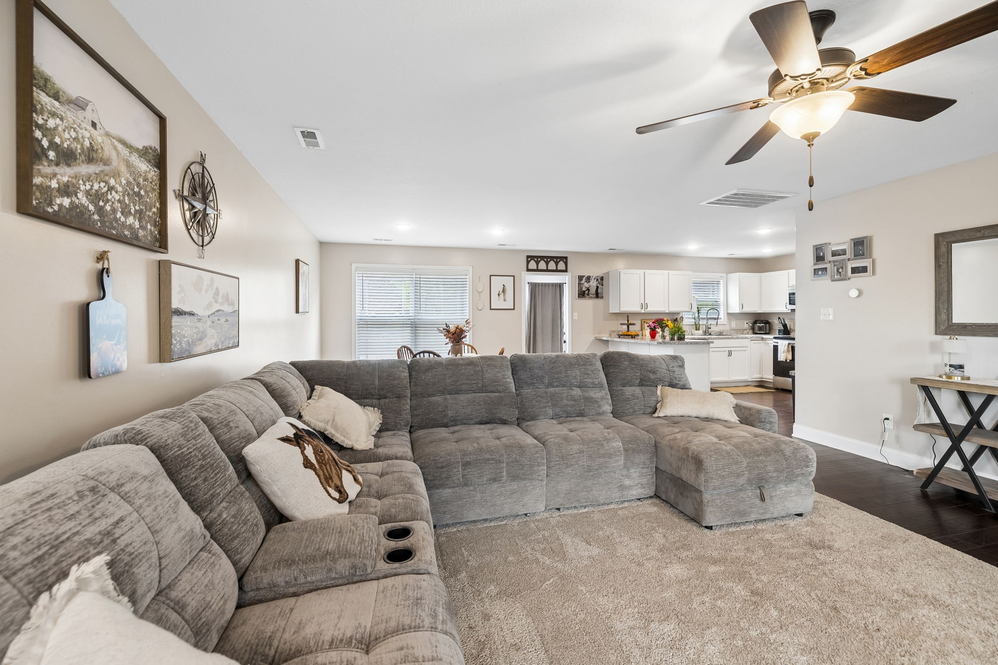 7923 Poplar Grove Lane Powell, TN 37849 - Photo 5 of 33