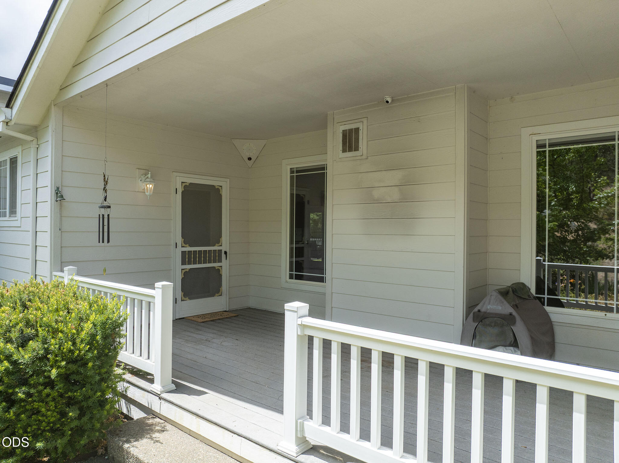 279 Ridgefield Road Grants Pass, OR 97527 - Photo 31 of 62