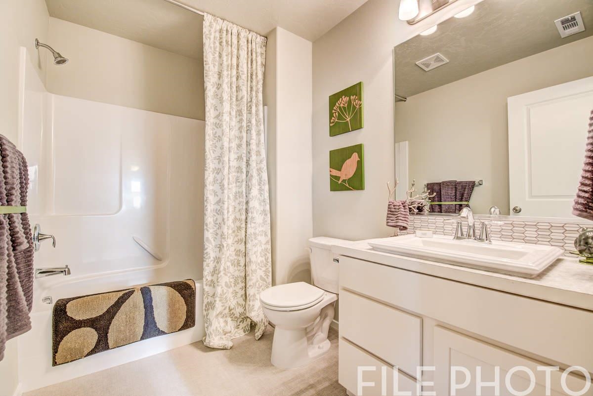 18724 East Riverside Avenue Spokane Valley, WA 99016 - Photo 13 of 14