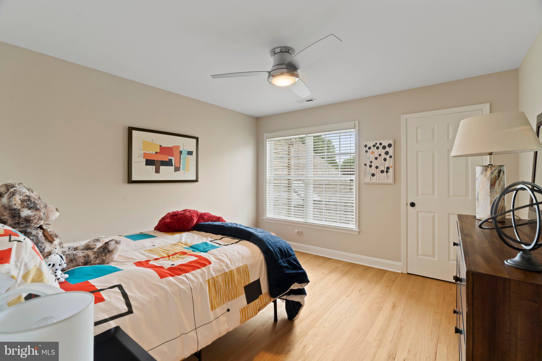 422 Windrow Clusters Drive Moorestown, NJ 08057 - Photo 19 of 38 Upstairs bedroom