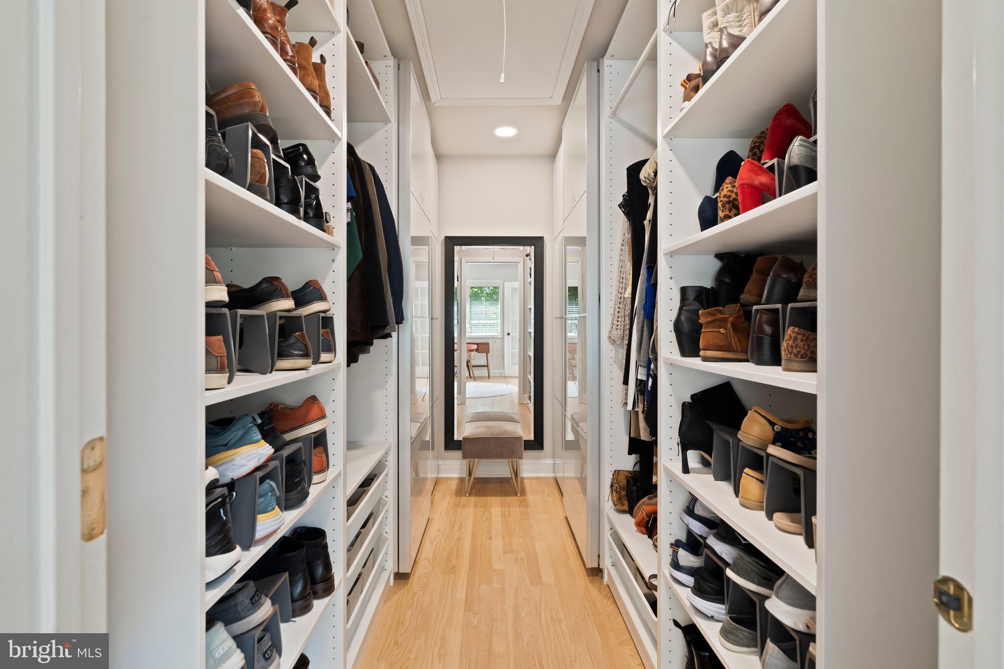 422 Windrow Clusters Drive Moorestown, NJ 08057 - Photo 30 of 38 Master Closet