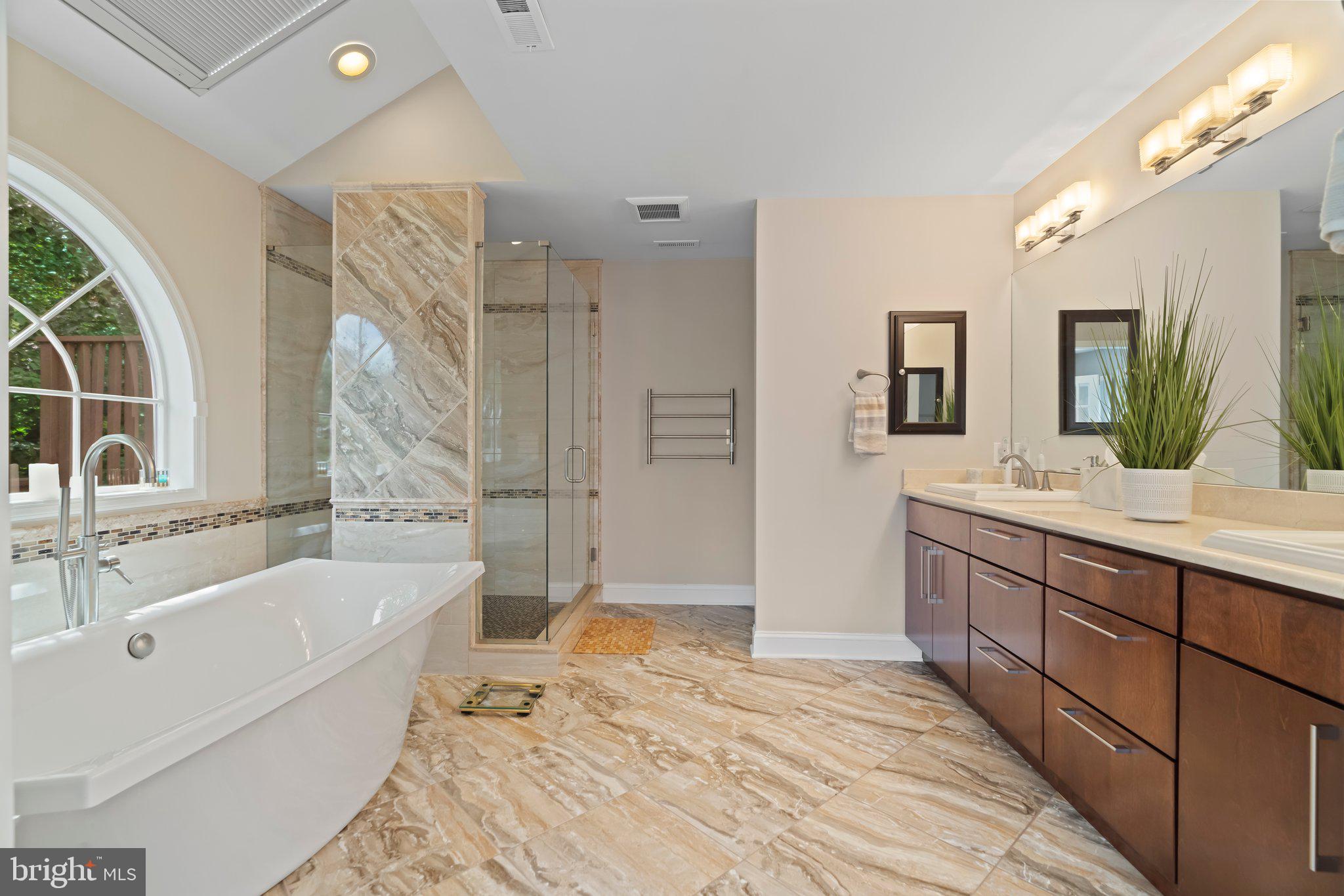 422 Windrow Clusters Drive Moorestown, NJ 08057 - Photo 31 of 38 Master Bath