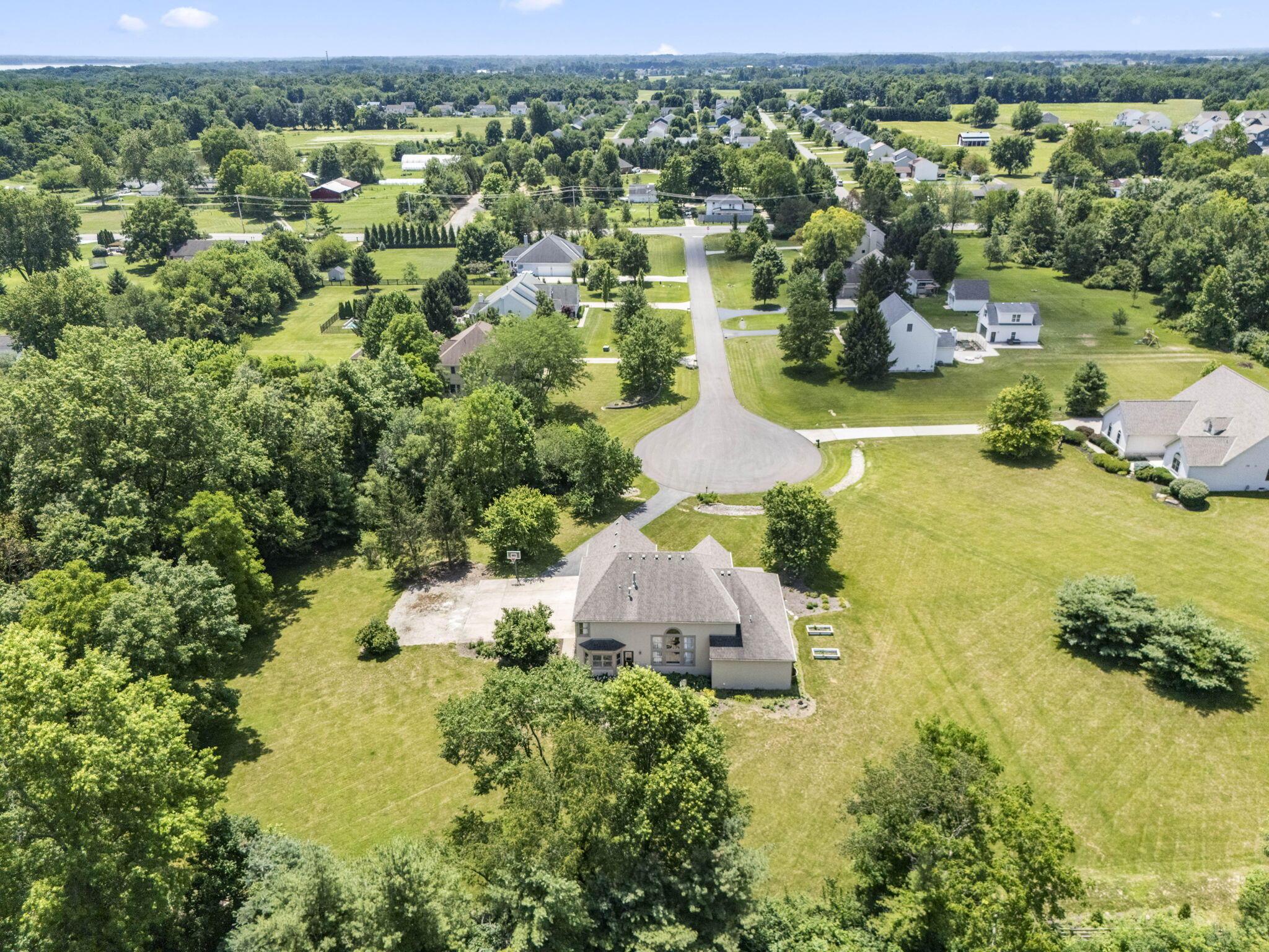 2679 Red Robin Way Delaware, OH 43015 - Photo 113 of 119 113